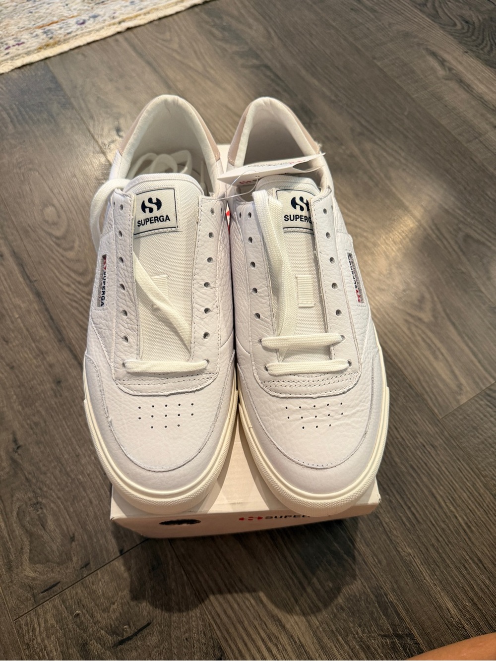 NWT! Superga Classic White Low-Top Sneakers